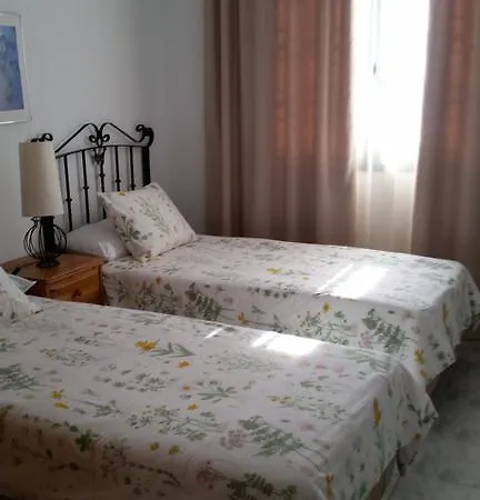 Elena Villa