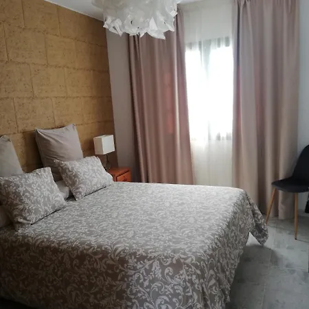 Elena Villa