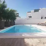 Elena Villa Puerto del Carmen (Lanzarote)